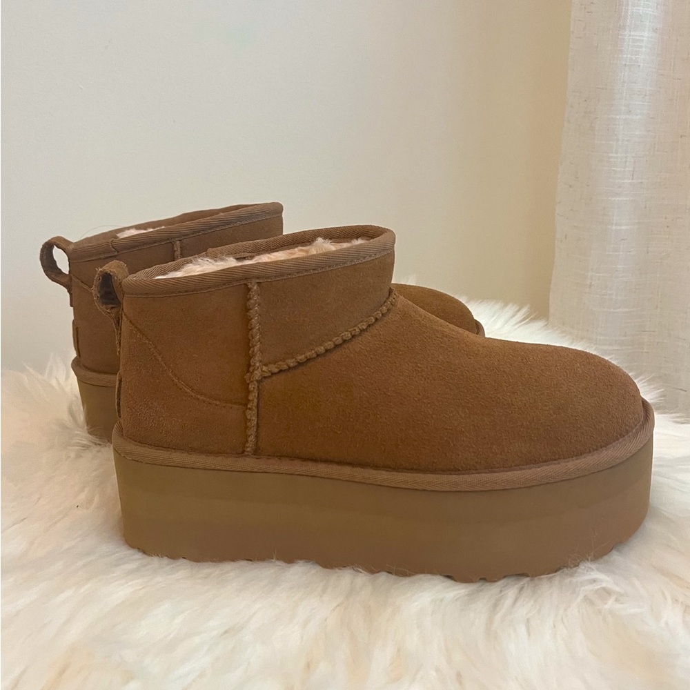 UGG Australia Women’s Classic Ultra Mini Platform Boots - New